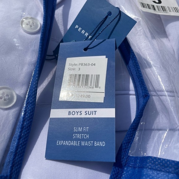 Perry Ellis Toddler Boy's 5-Piece Shirt, Tie, Jacket, Vest and Pants Suit Set 3 - Picture 6 of 7